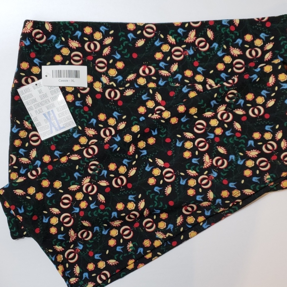 LuLaRoe Cassie Skirt